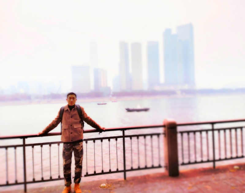 欢欣鼓舞的第一张照片--洛阳蓝颜知己交友网