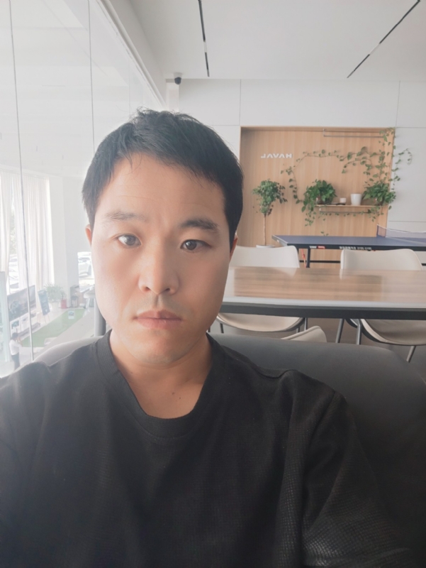 吊挂看风景的第一张照片--洛阳蓝颜知己交友网